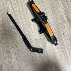 Nissan car Jack