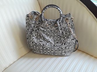 New black flowers women's purse