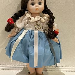 Madame Alexander International Dolls