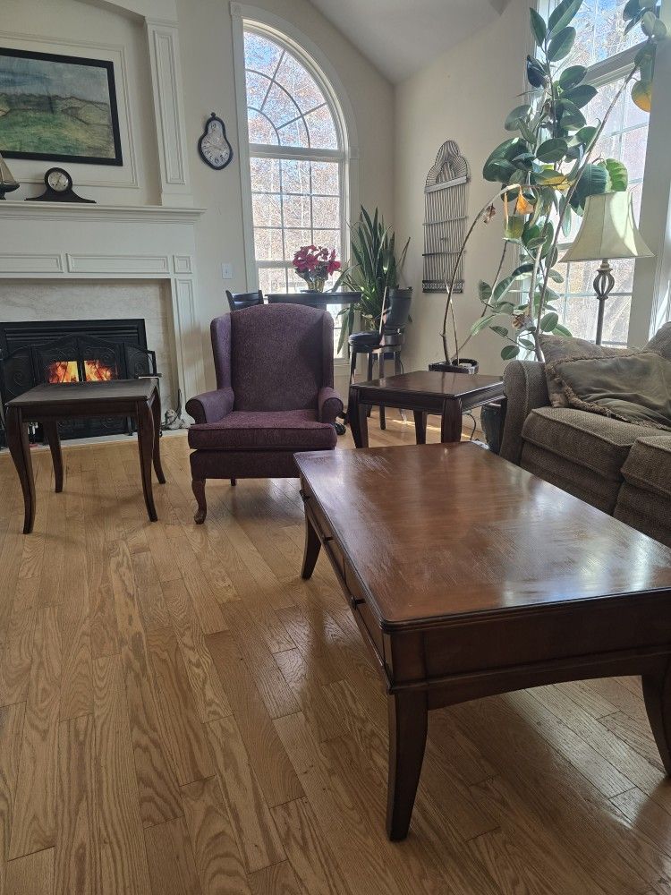 Center Table With Two Matching Side Tables.. FREE DELIVERY