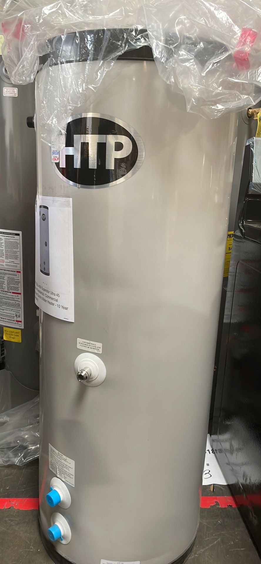 45 Gallons Residential/ Commercial Electric Water Heater for Sale in  Stanton, CA - OfferUp