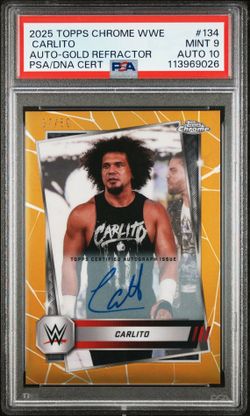 2025 TOPPS CHROME WWE | AUTOGRAPH-GOLD REFRACTORCARLITO 134