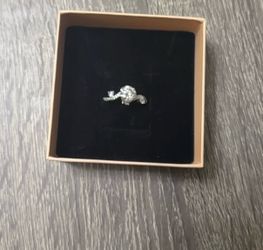 Diamond ring