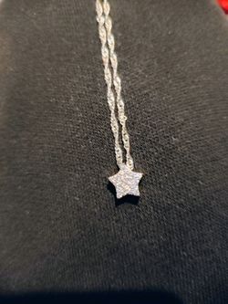 925 sterling silver moissanite star pendant with 16" 925 Sterling silver Singapore chain