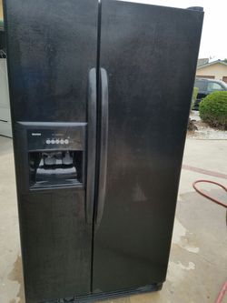 Refrigerator good condition