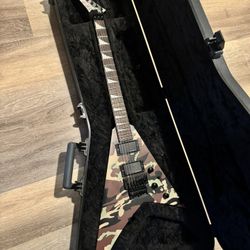 Jackson Rhodes V  RRX24 With Jackson Hard Case