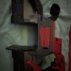 Milwaukee Band Saw