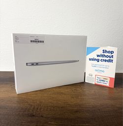 13" MacBook Air M1 8 Core*256GB SSD*8GB RAM