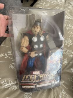 Marvel Icons Thor Figure