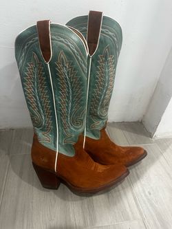 Women’s Boots
