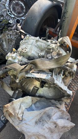 Toyota Corolla Transmission  1.8L Assembly used
