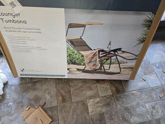 (2) Lounger Tumbona Chairs