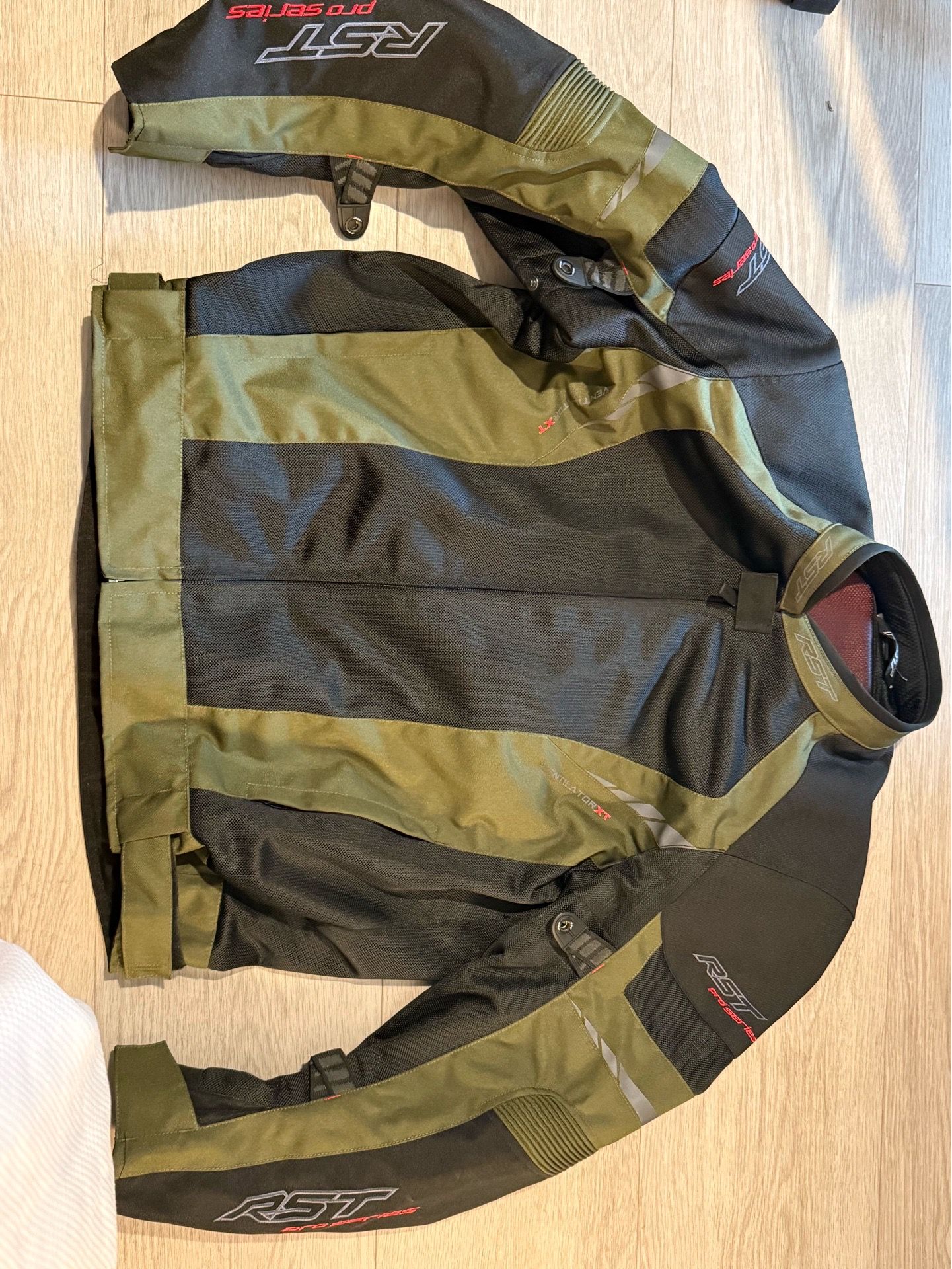 RST Pro Series Ventilator XT Mens Textile Motorcycle Jacket Green
