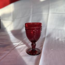 Red Heart Wine Glass