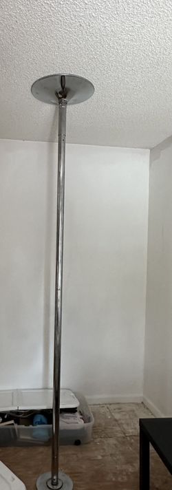 Stripper Pole Spinning