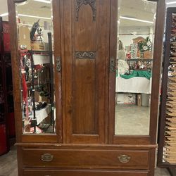 Early 20th Century Armoire 