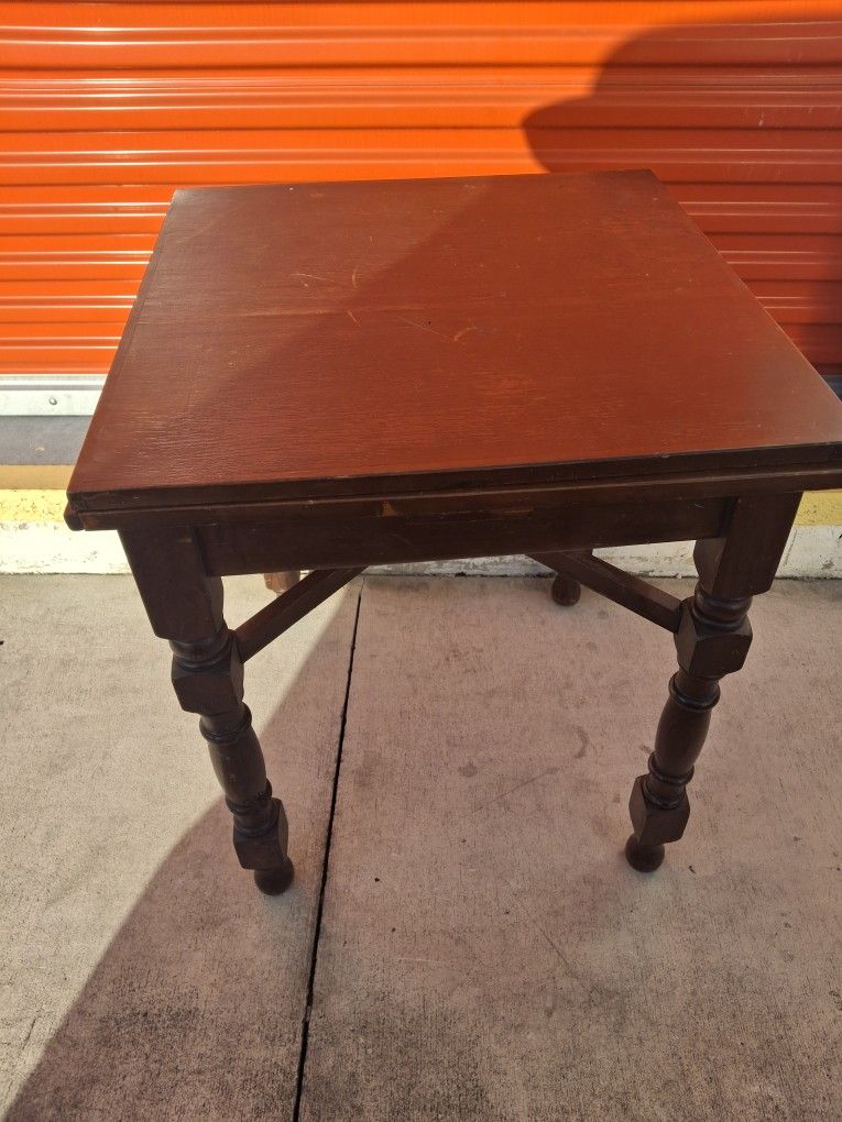Antique Oak Expanding Draw Leaf Table,