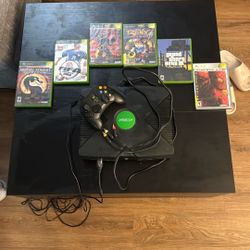 Xbox Original w/ Games 