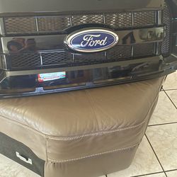 Front grille for a 2015-2017 Ford, with the original Ford logo.