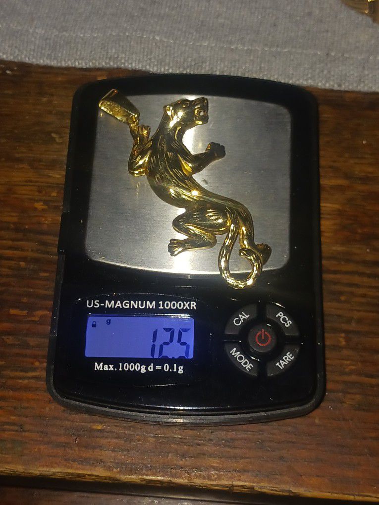Large 14k Gold Panther Pendant 