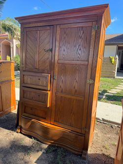 Free- Must go today!!!       Beautiful Solid Wood Armoire / Wardrobe with Drawers & Mirror