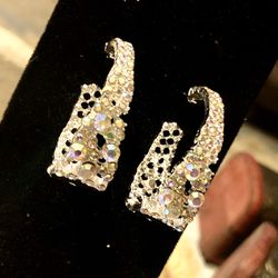 NEW Silver Colorful Rhinestone Earrings