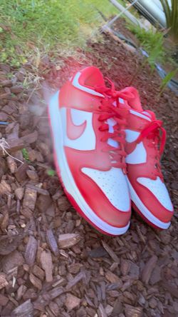 Nike dunk university red “St. John’s” 2025 size 10 M US