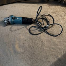 Grinder Makita  