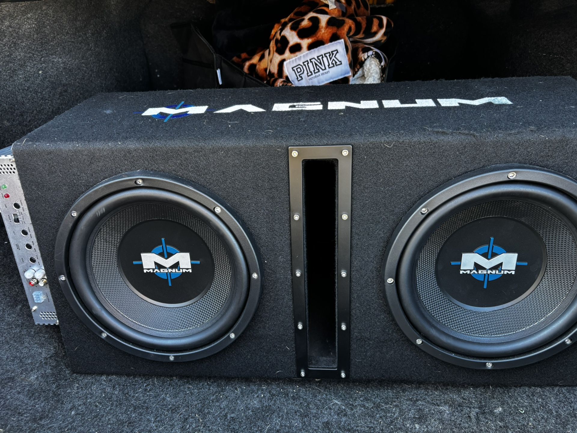 MTX Magnum Dual 10s With 400W RMS Amp