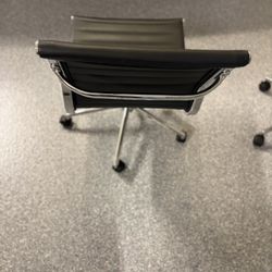 10 Office Chairs Name Your Price 