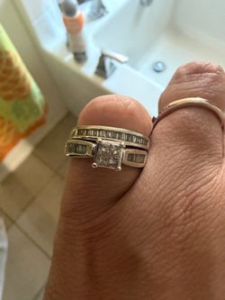 Women’s 14k Gold Ring