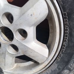 205/60/14 Toyota Rim &Tire