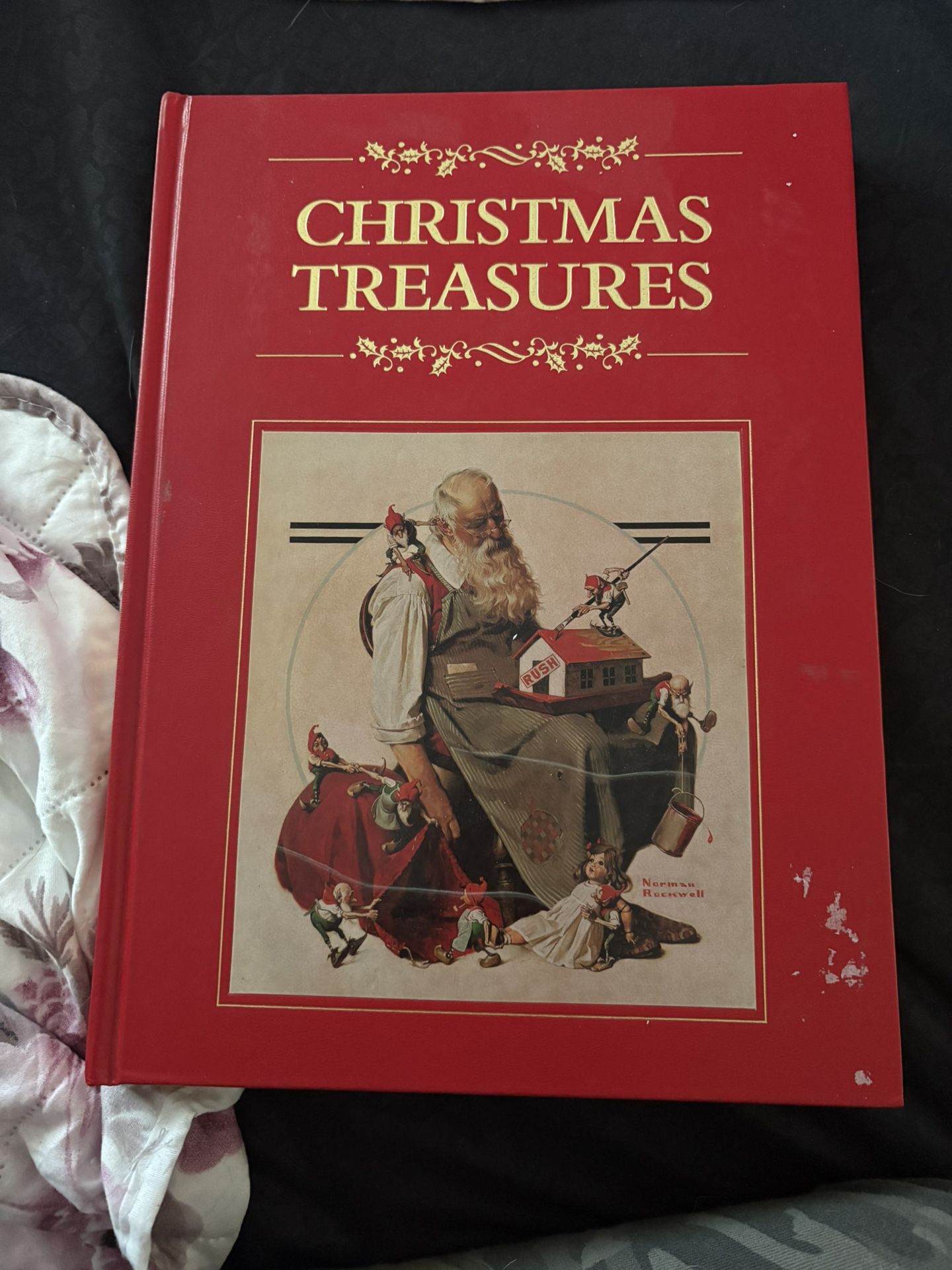 Vintage Christmas Treasures Hardcover β $12 OBO