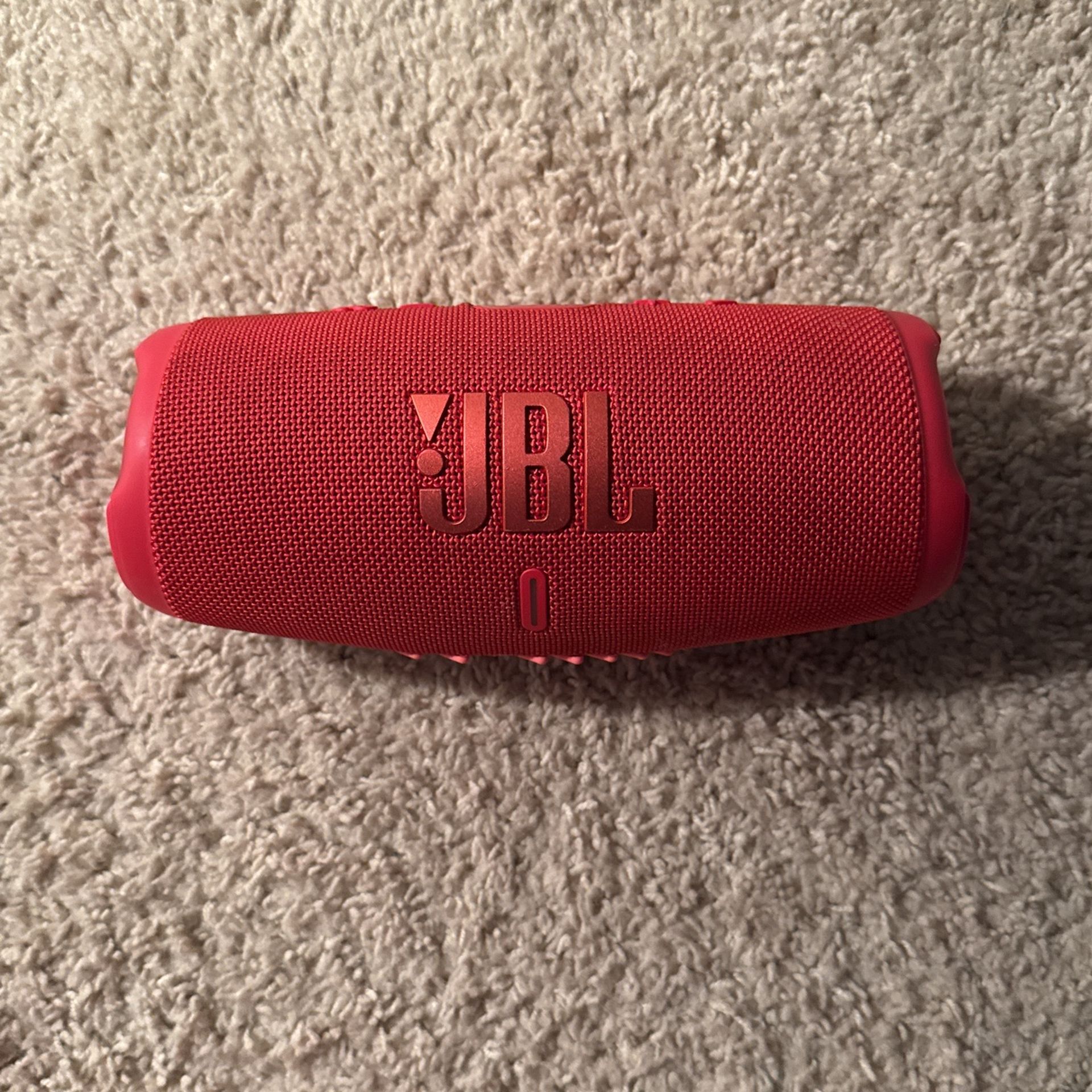 JBL Charge 5