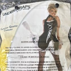 Size L Halloween Costumes -$10