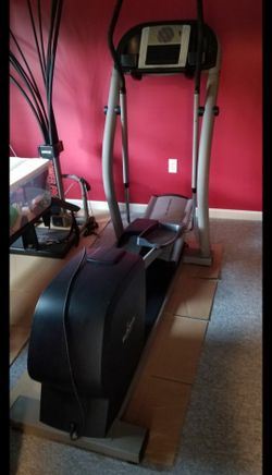 Nordictrack CX1055 Elliptical