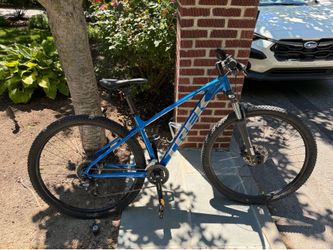 Trek Marlin 6 Big Kids Bike