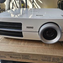 Epson Projector 