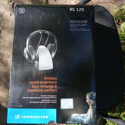 !! Wireless Headphones  By Sennheiser  RS-120