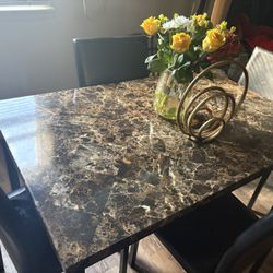 Dining Room Table 