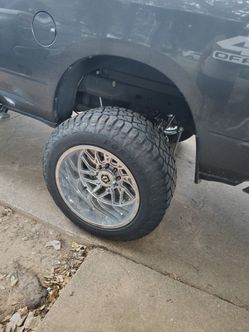 Rims and tires 22x14x37