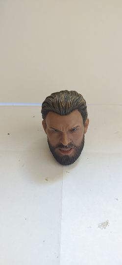 THOR ,CAPTAIN AMERICA HEADS WITH HANDS AND A HOT TOY CAPTAIN AMERICA AMERICAS HEAD