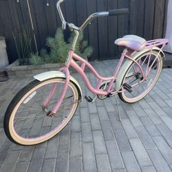 Schwinn Beach Cruiser