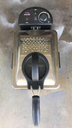 T fal- deep fryer- $5