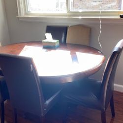 Furniture Good Condition 