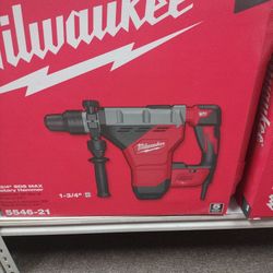 Milwaukee 1-3/4 SDS Max Rotary Hammer 