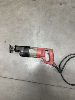 Milwaukee Sawzall 6517-20