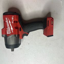 Milwaukee 2967-20 M18 FUEL 1/2" High Torque Impact Wrench w/ Friction Ring