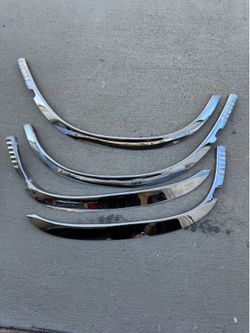 R107 Chrome Fender Trim 560sl 450sl 380sl