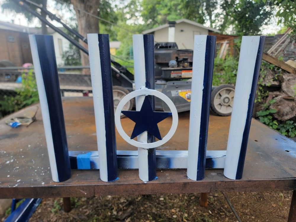 Cowboys rod holders